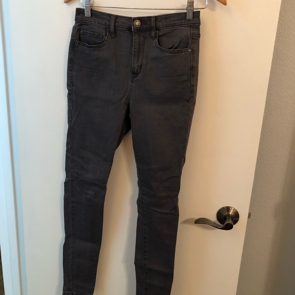 NEVER WORN - Mudd Grey Skinny Jeans